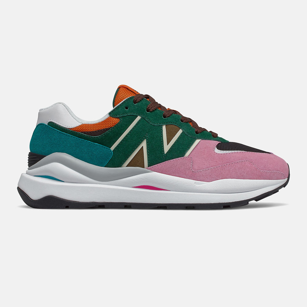 57/40 | New Balance Shoes - Men