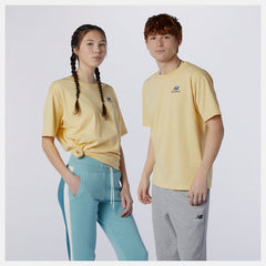 NB Essentials Embroidered Tee | New Balance Clothing - Women / Men