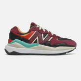 57/40 | New Balance Shoes - Women