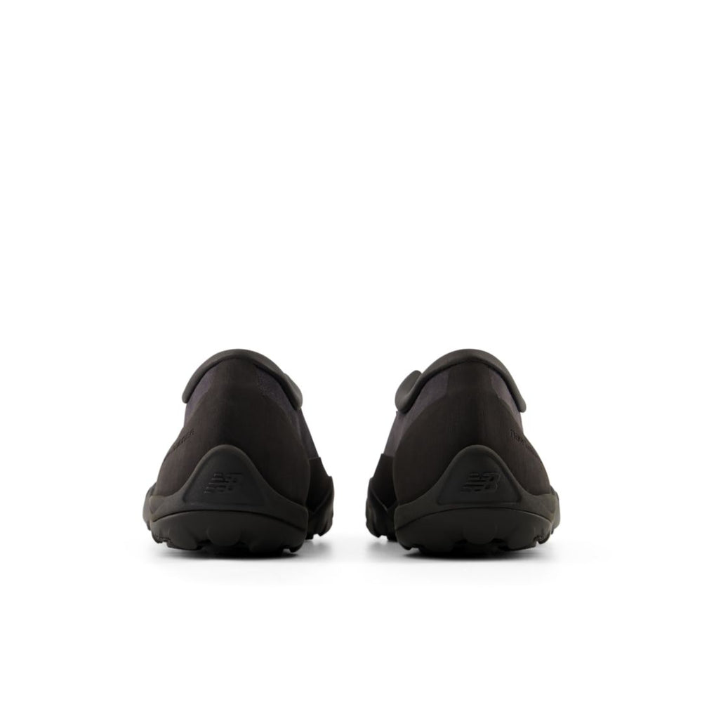 MT10T - New Balance Shoes