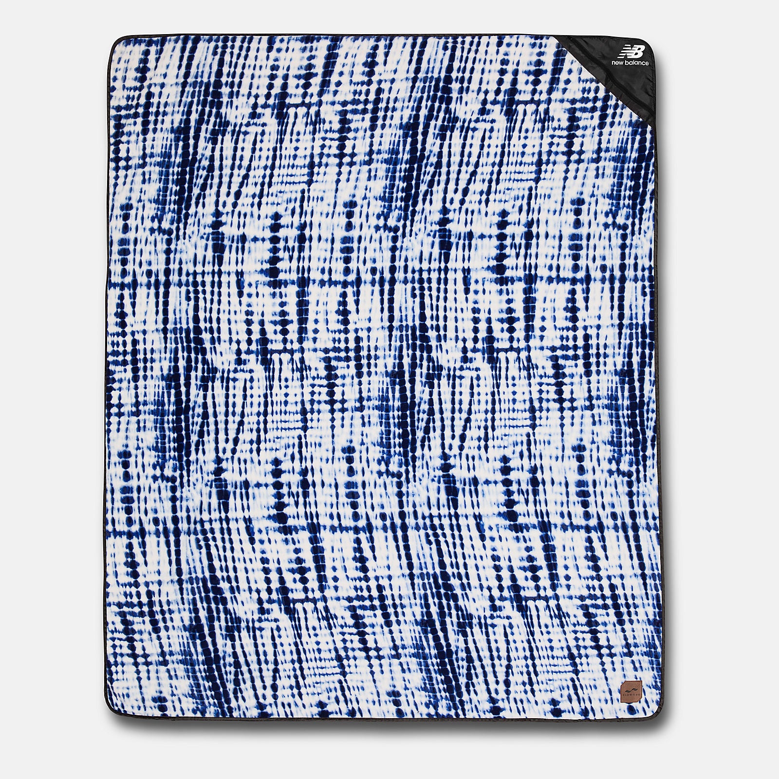 Slowtide X New Balance Camp Blanket | New Balance Accessories - Women / Men