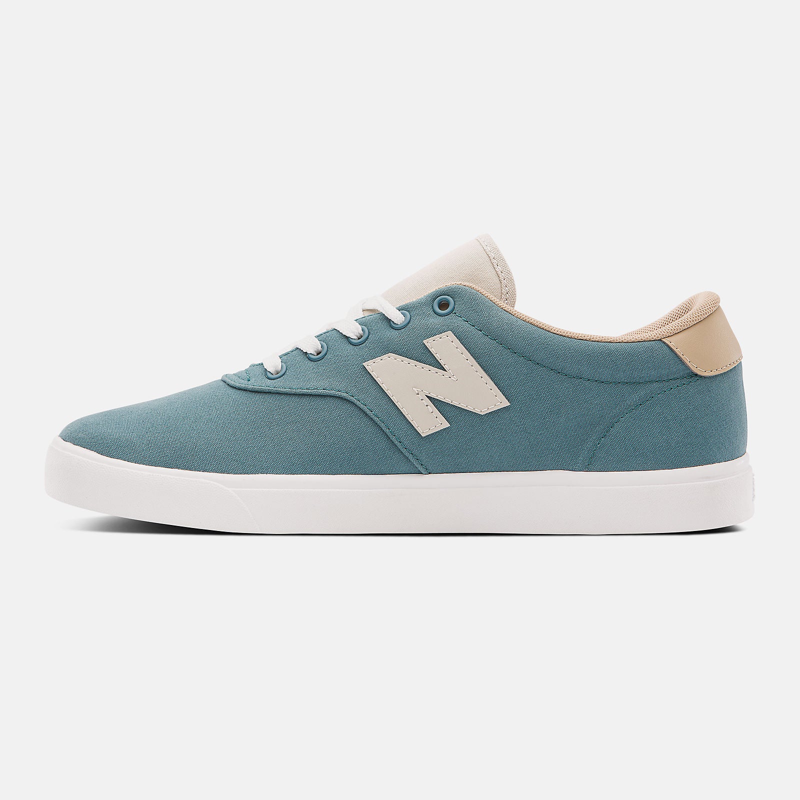 AM55 | New Balance Shoes - Women / Men