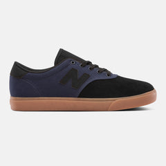 AM55 | New Balance Shoes - Women / Men