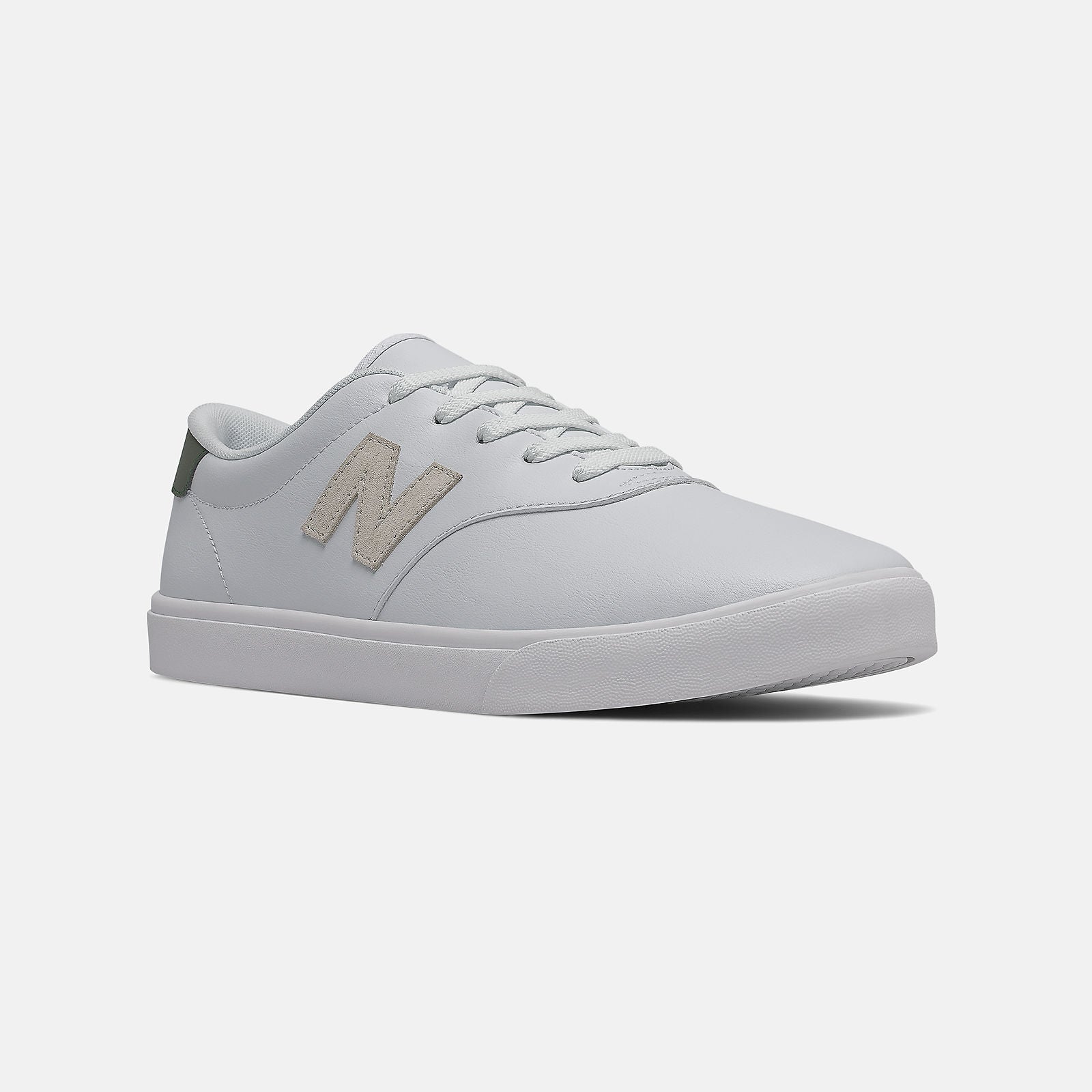 AM55 | New Balance Shoes - Women / Men
