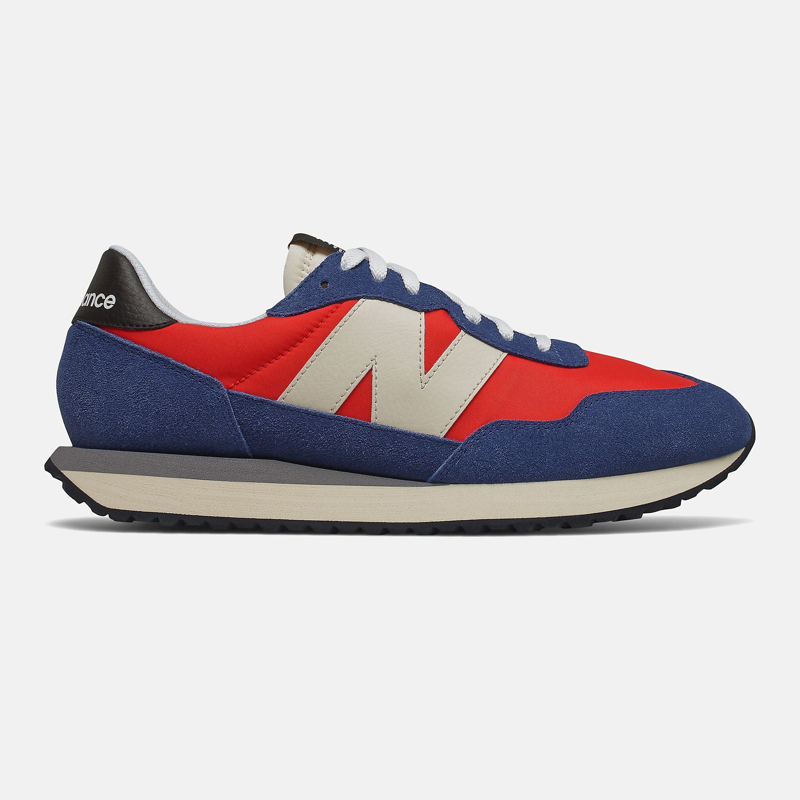 237 | New Balance Shoes - Men