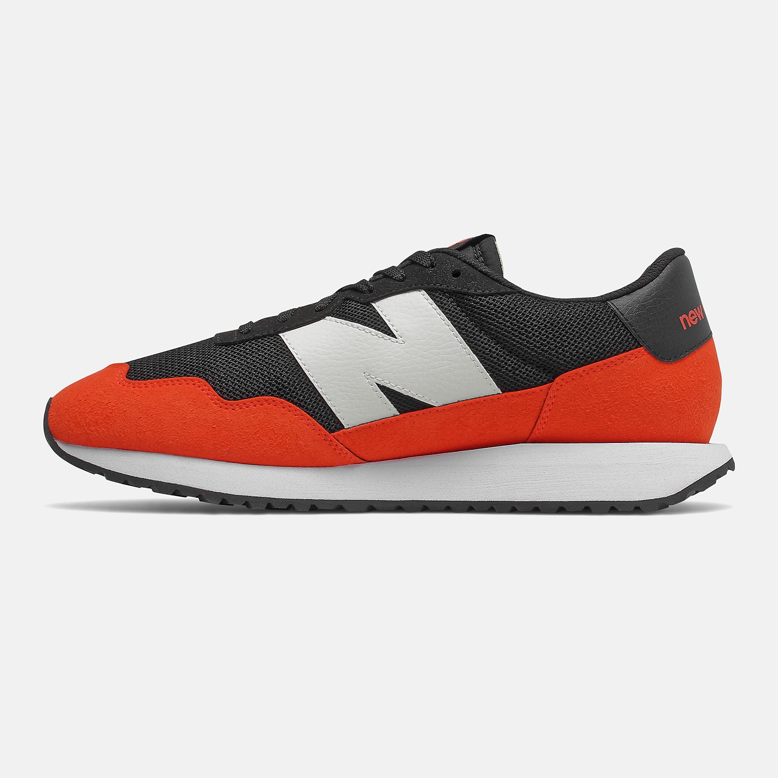 237 | New Balance Shoes - Men