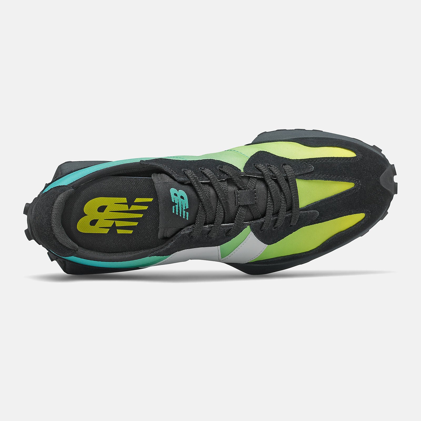 327 | New Balance Shoes - Women / Men