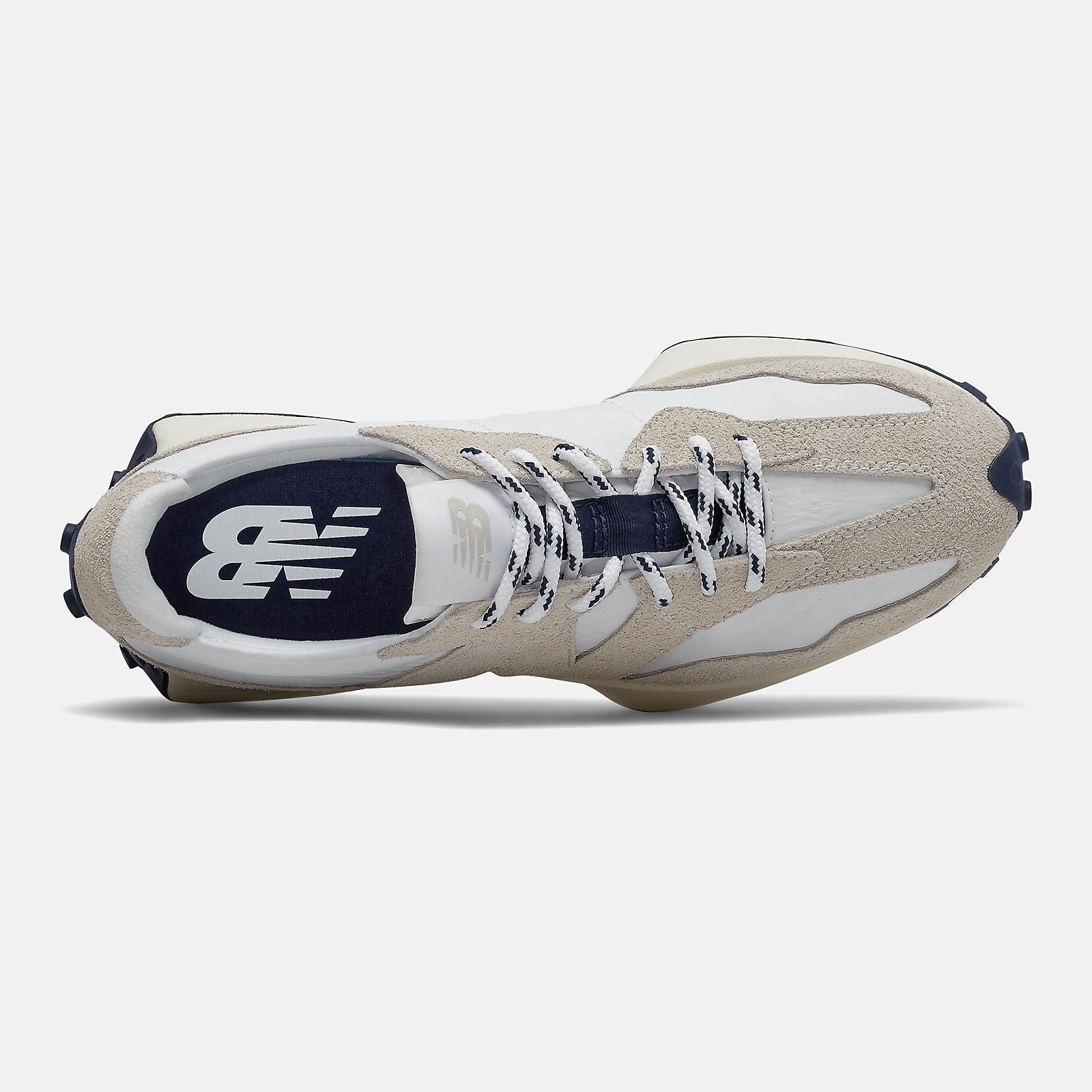 327 | New Balance Shoes - Women / Men
