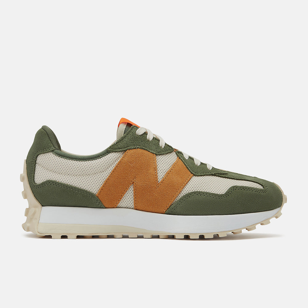 327 | New Balance Shoes - Women / Men