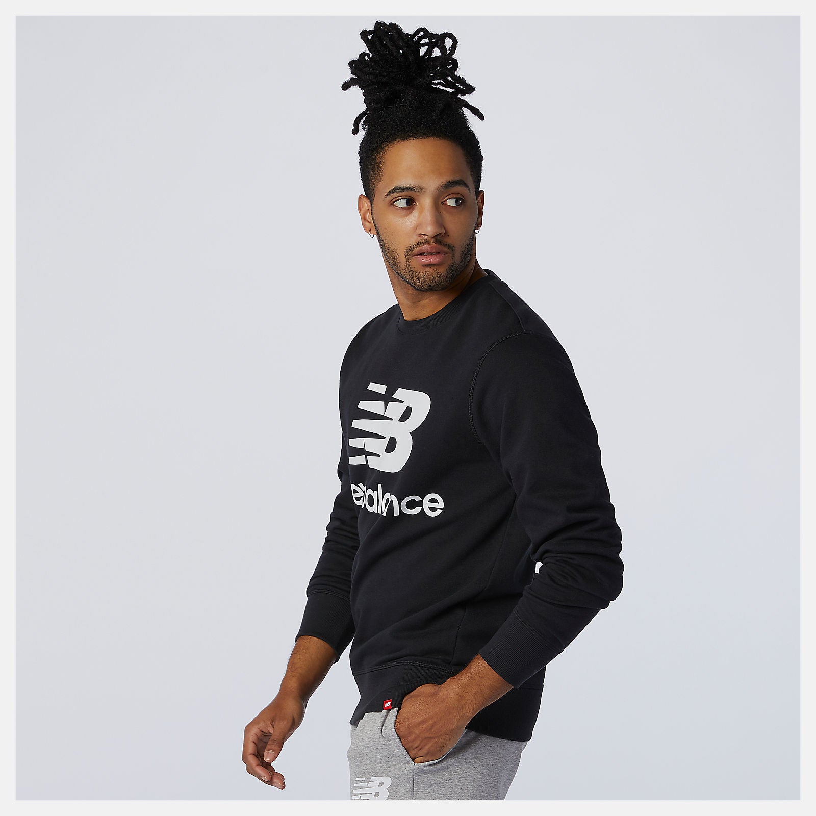 NB Essentials Stacked Logo Crew | New Balance Clothing - Men