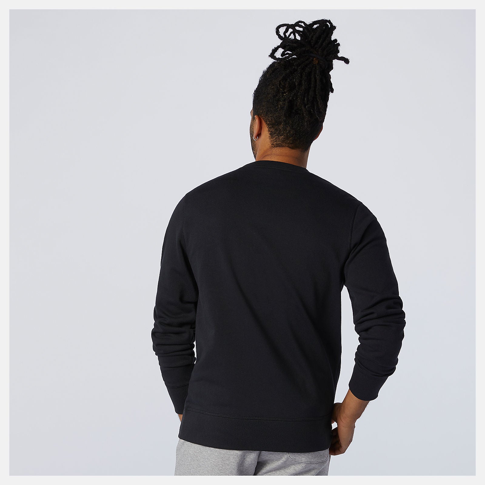 NB Essentials Stacked Logo Crew | New Balance Clothing - Men