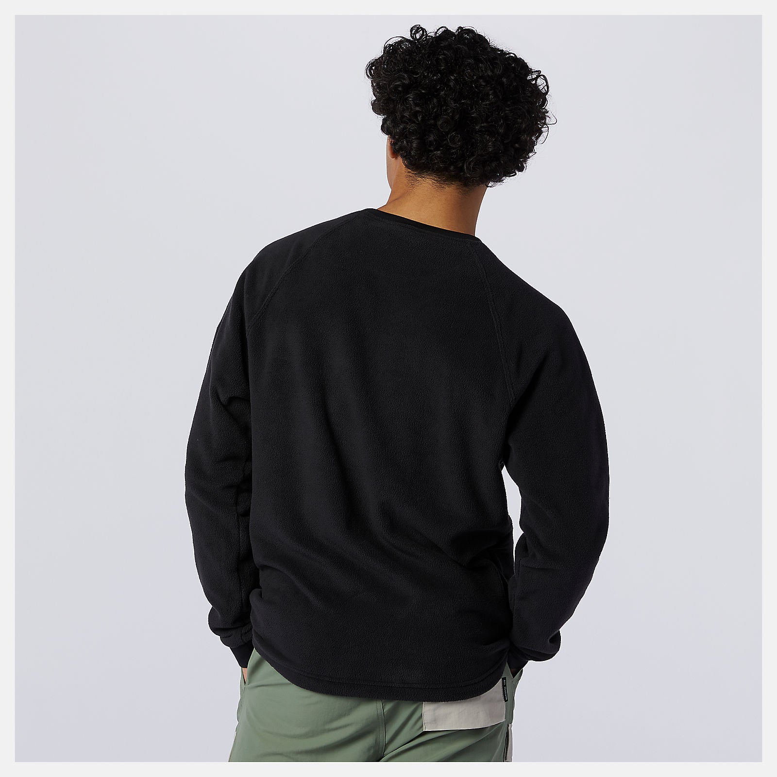 NB All Terrain Pocket Crew | New Balance Clothing - Men