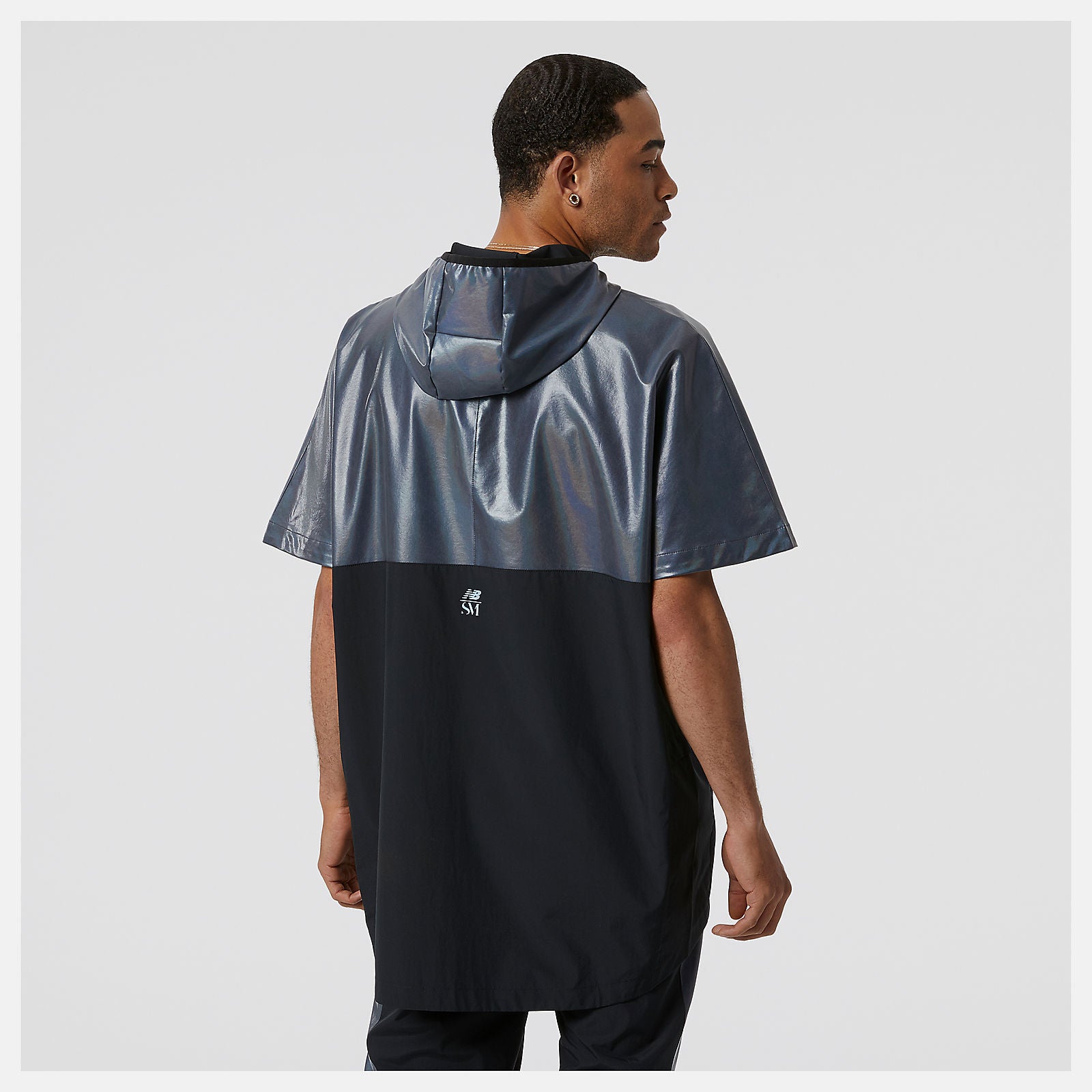 Syd Warm Up Poncho | New Balance Clothing - Women / Men