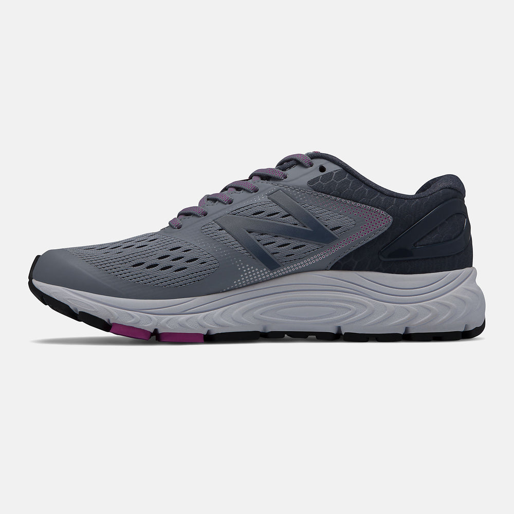 840v4 | New Balance Shoes - Women