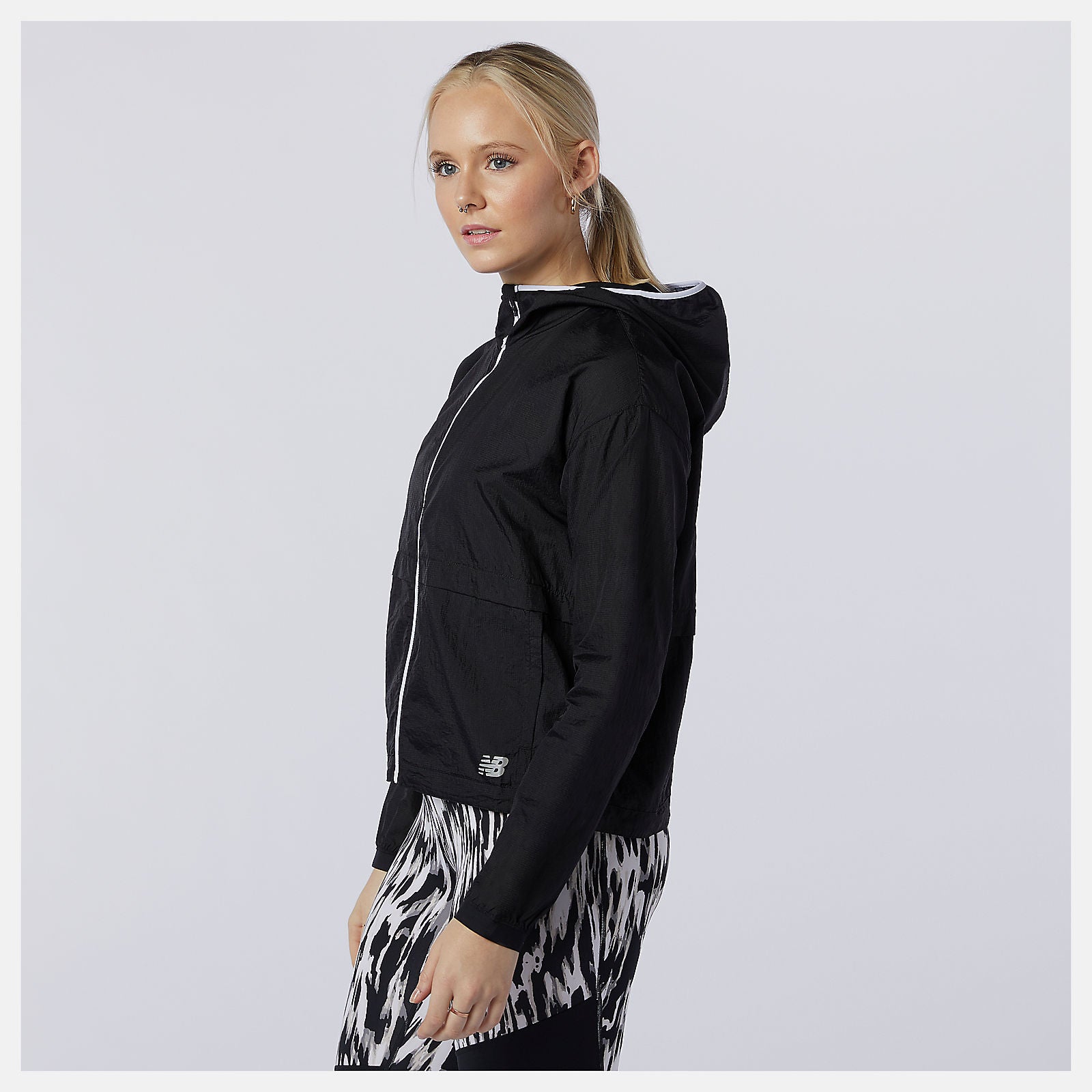 Impact Run Light Pack Jacket | New Balance Clothing - Women