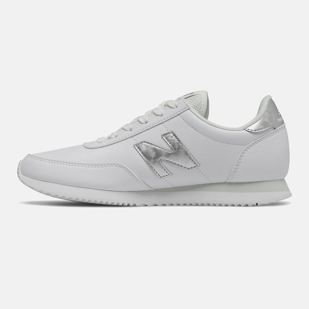 720 | New Balance Shoes - Women
