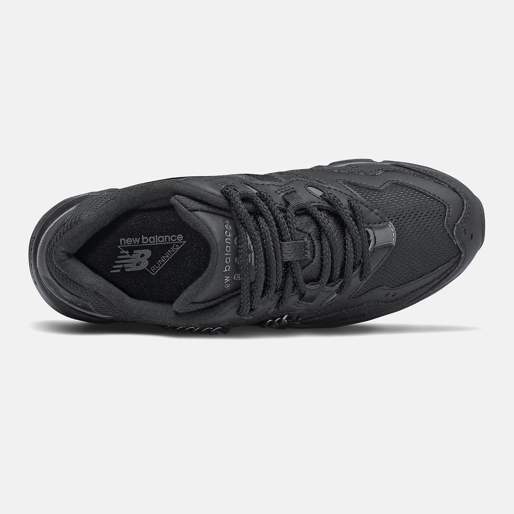 850 | New Balance Shoes - Women