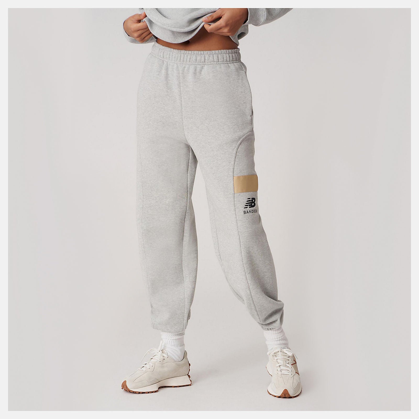 Bandier Fleece Jogger | New Balance Clothing - Women
