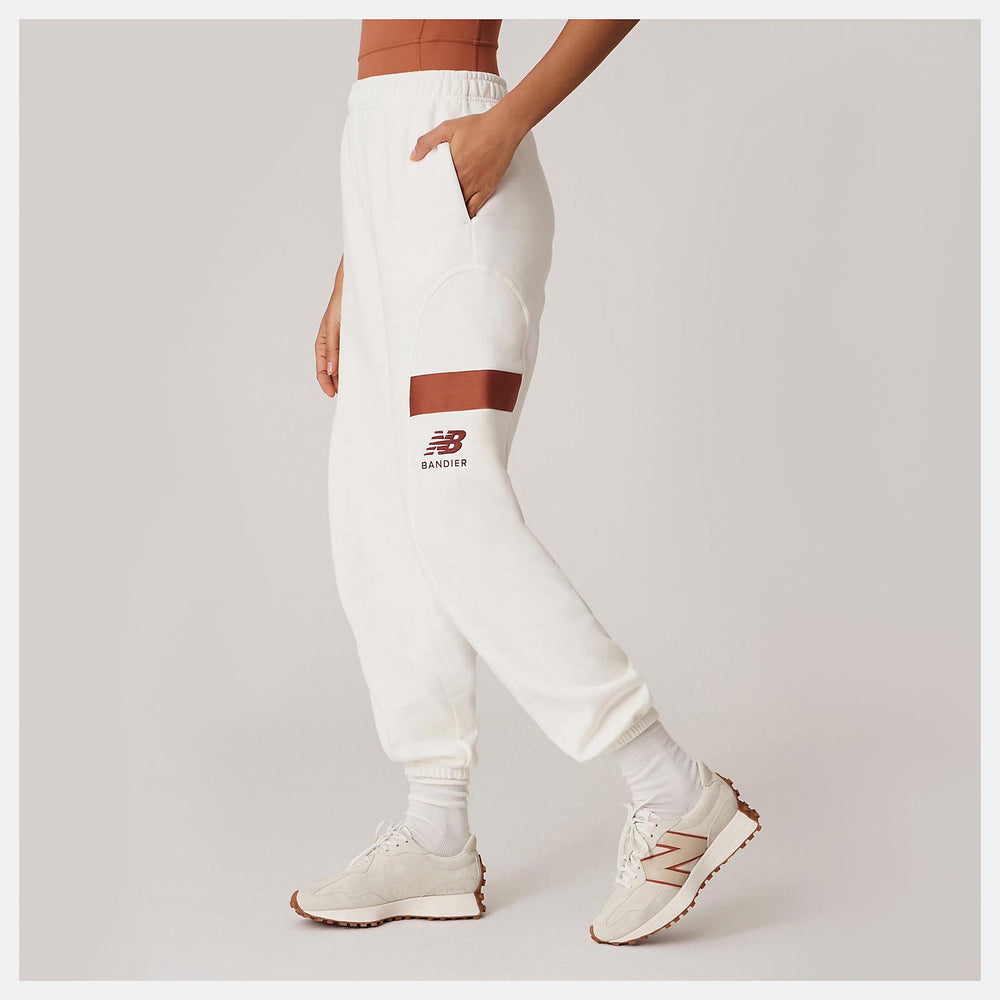 Bandier Fleece Jogger | New Balance Clothing - Women