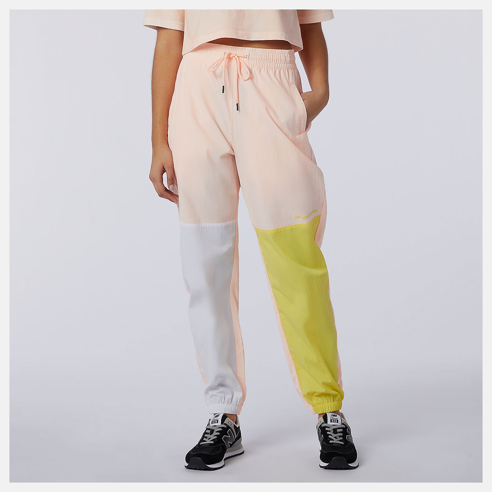 Sport Style Optiks Woven Pant | New Balance Clothing - Women