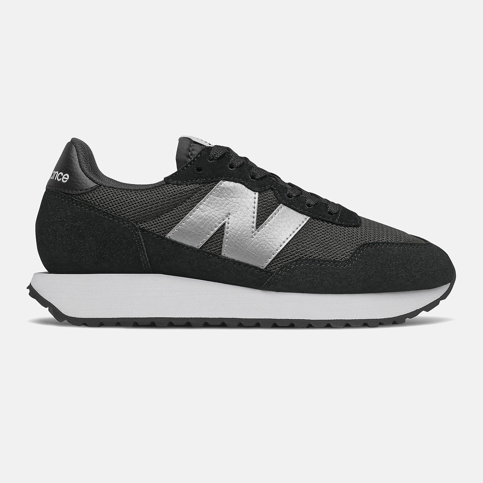 237 | New Balance Shoes - Women