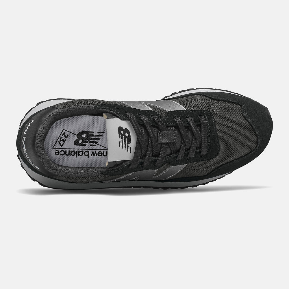 237 | New Balance Shoes - Women