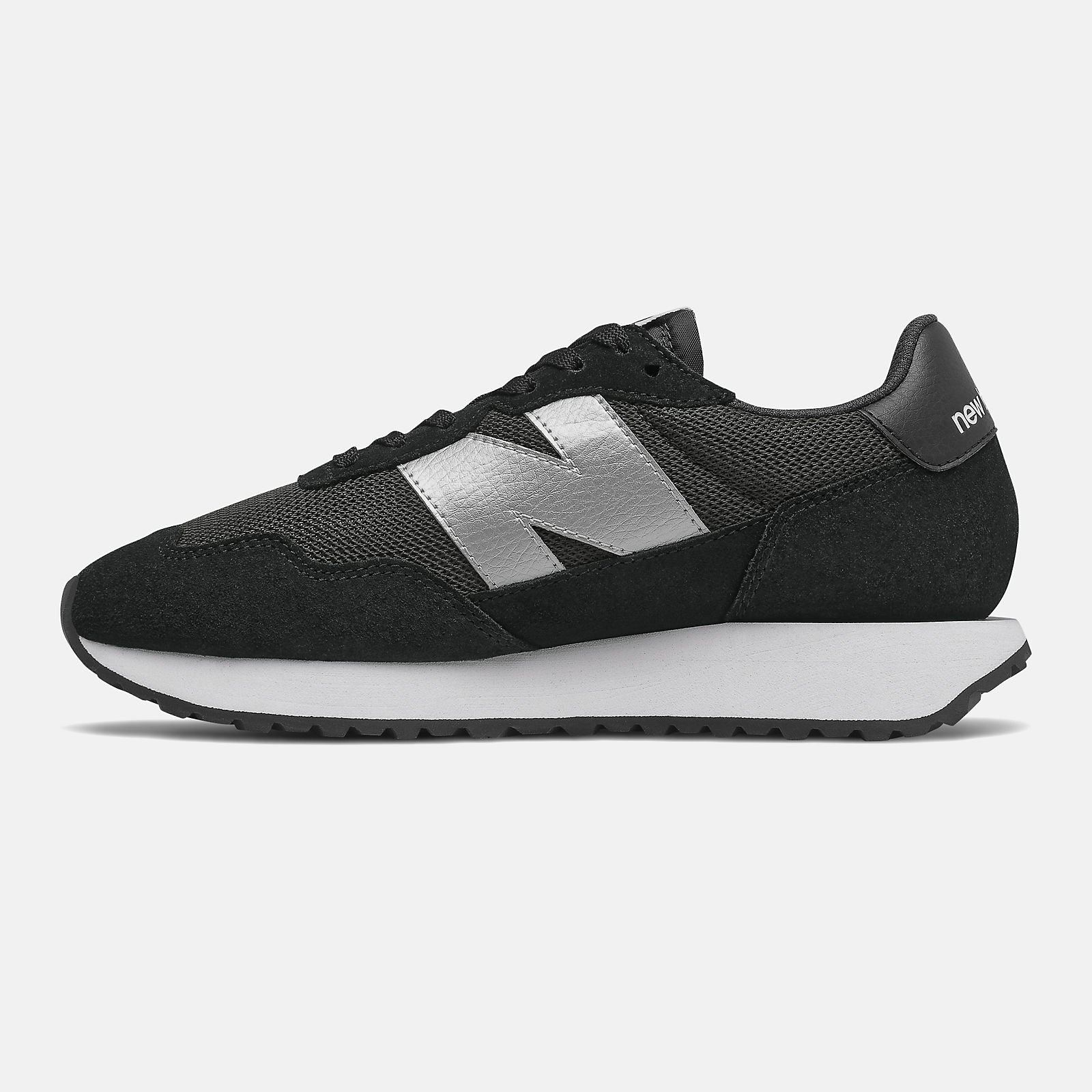 237 | New Balance Shoes - Women