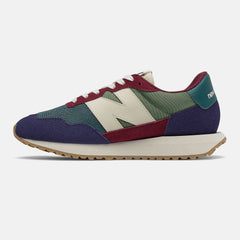 237 | New Balance Shoes - Women