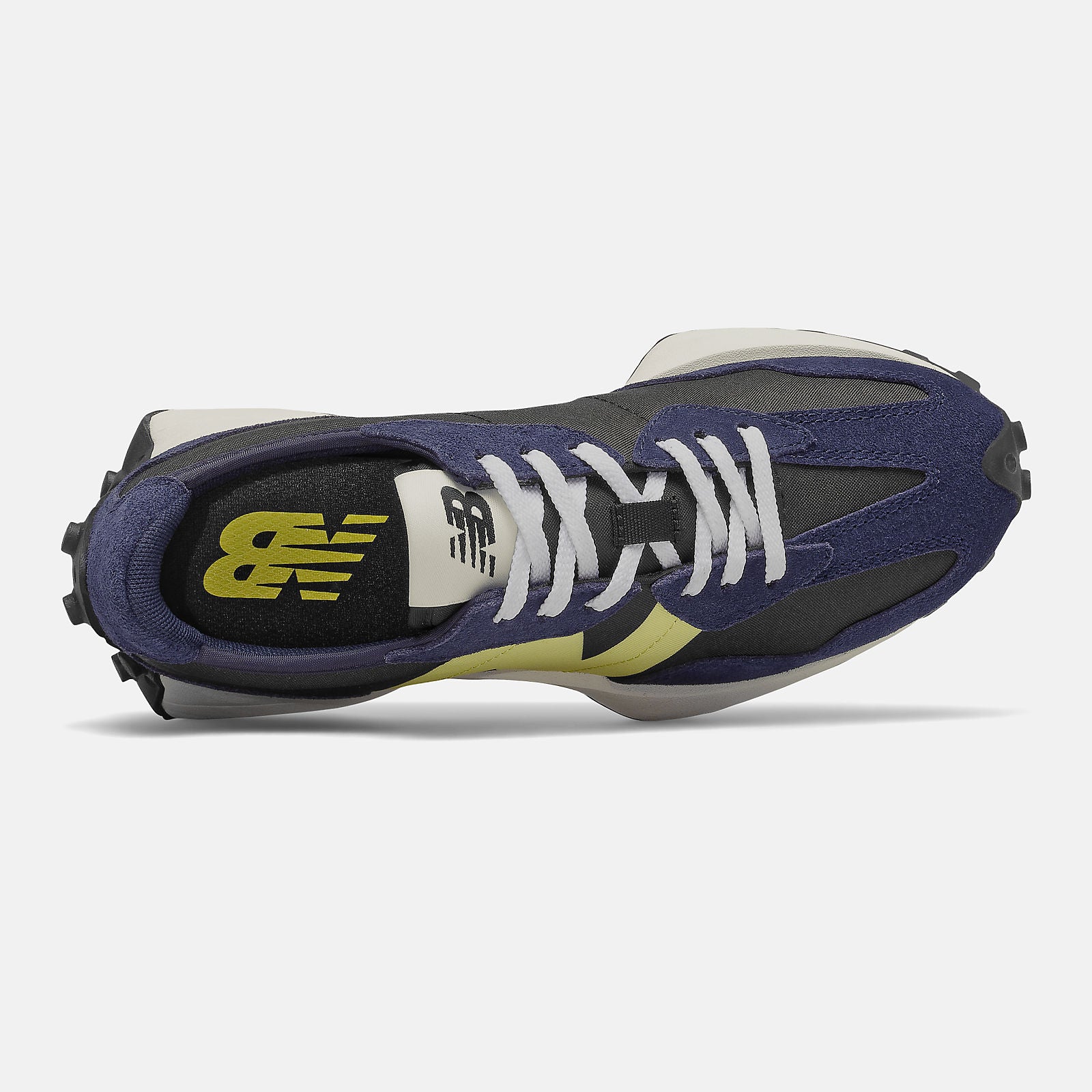 327 | New Balance Shoes - Women