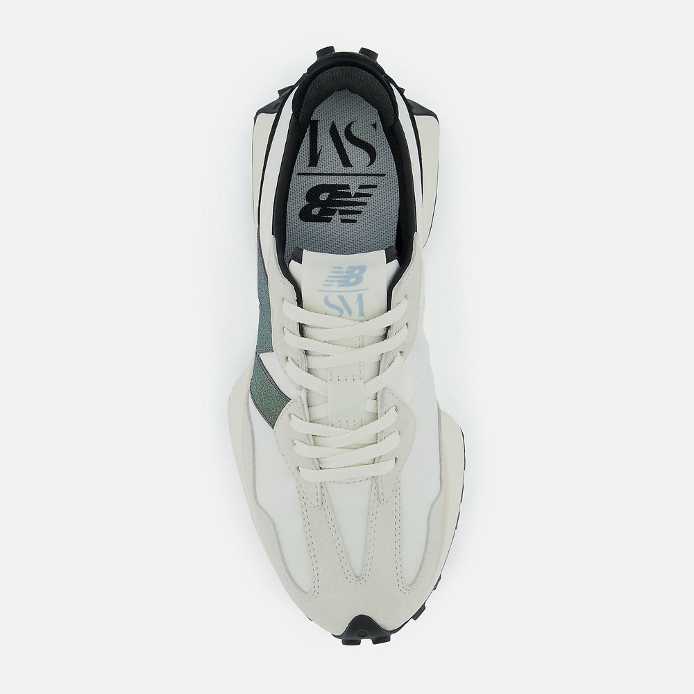 327 | New Balance Shoes - Women