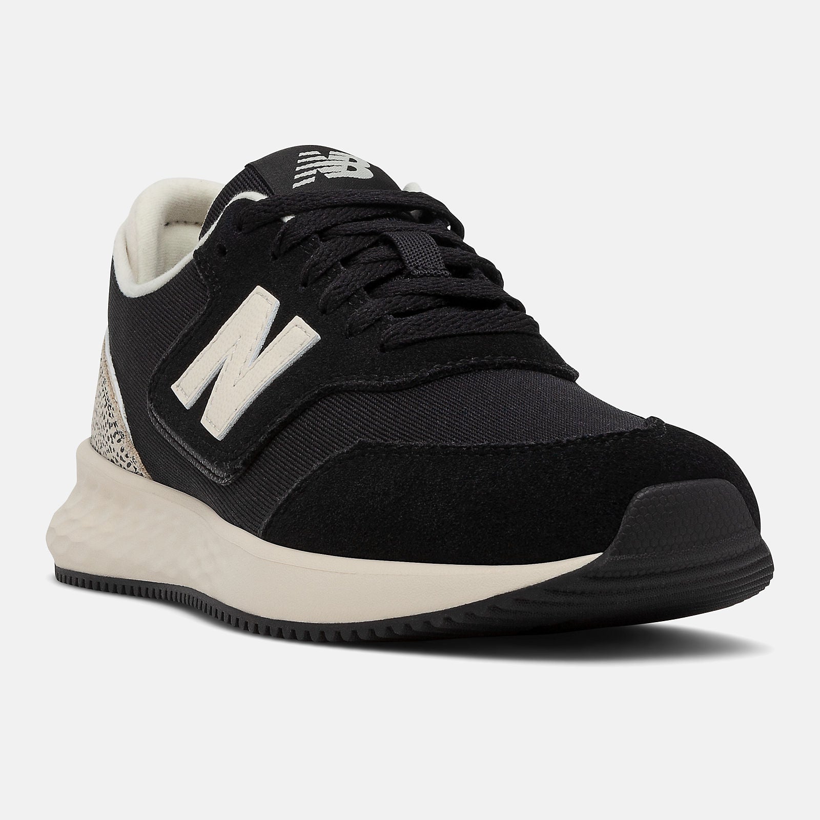 X-70 | New Balance Shoes - Women